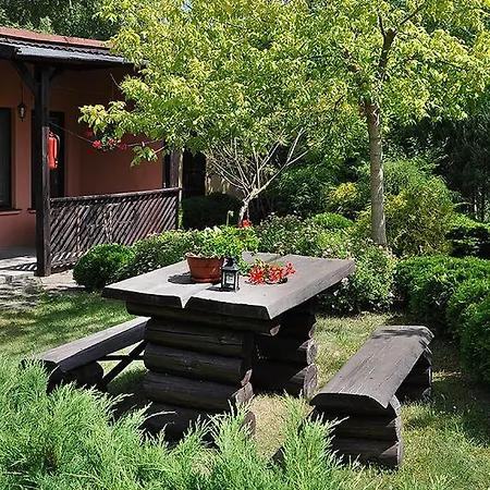 ホリデーパーク Osrodek Edward *